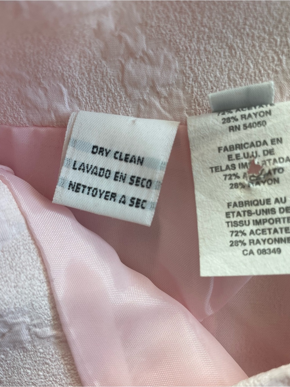 Vintage Dior Light Pink Textured Women's Jacket & Skirt Set - Picture 8 of 16